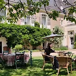 לינה וארוחת בוקר Chateau De 3*