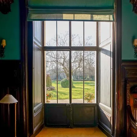 Nocleg ze śniadaniem Chateau De 3*