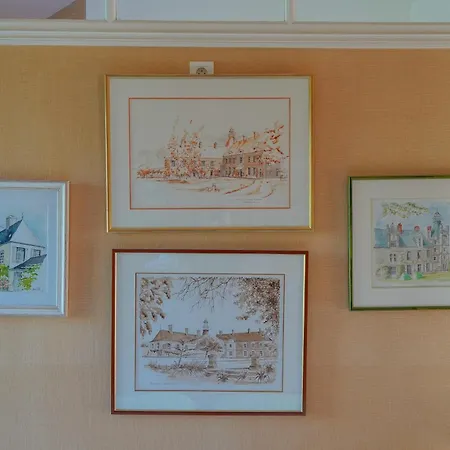 Château De Bed & Breakfast 3*