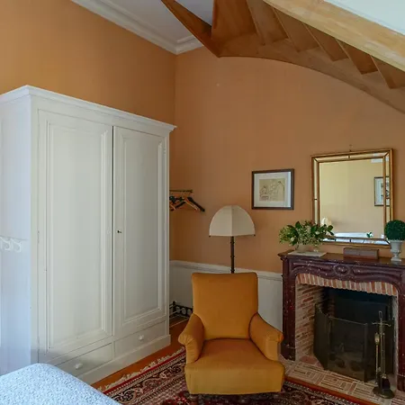 Nocleg ze śniadaniem Chateau De 3*