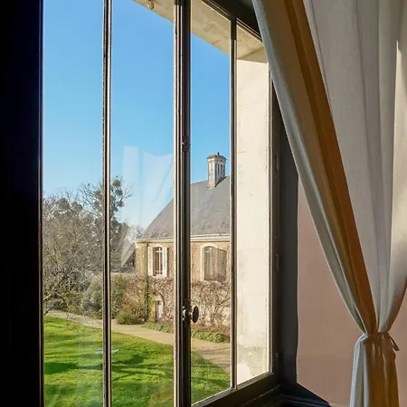 Bed & Breakfast Château De Thouaré-sur-Loire