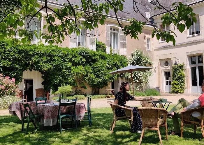 Couette-café Château De 3*