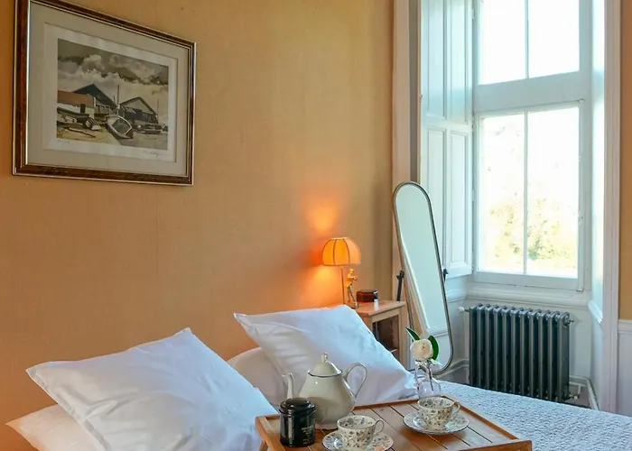 Bed and breakfast Château De 3*