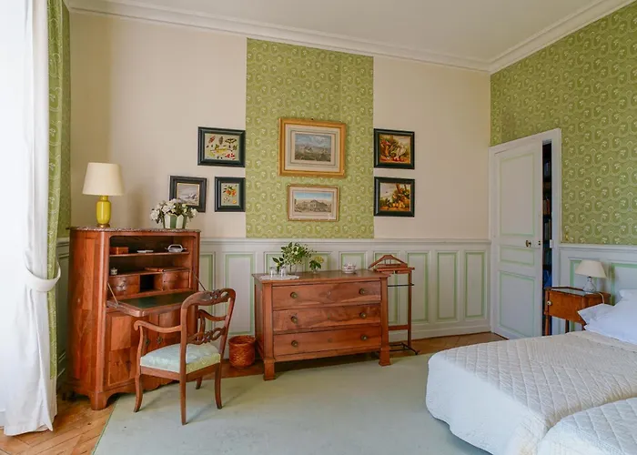 Couette-café Château De 3*