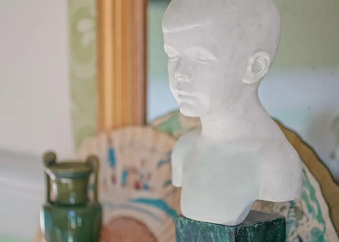 Château De Bed and breakfast