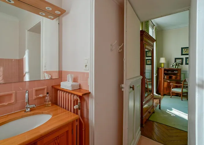 Château De Couette-café 3*