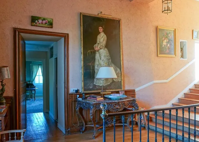 Château De Bed and breakfast 3*